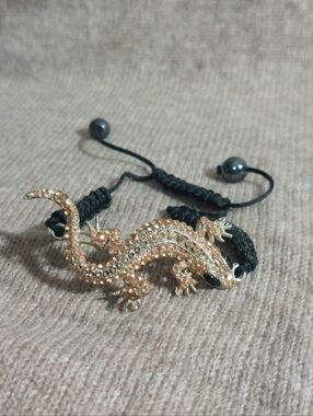Posh Show Adjustable Lizard Bracelet